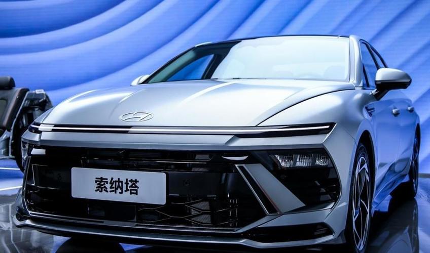 关于索纳塔11属于什么档次的信息